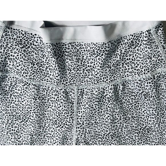 ALL FENIX Black White Leopard Cheetah High Waisted Leggings Medium - Picture 3 of 6